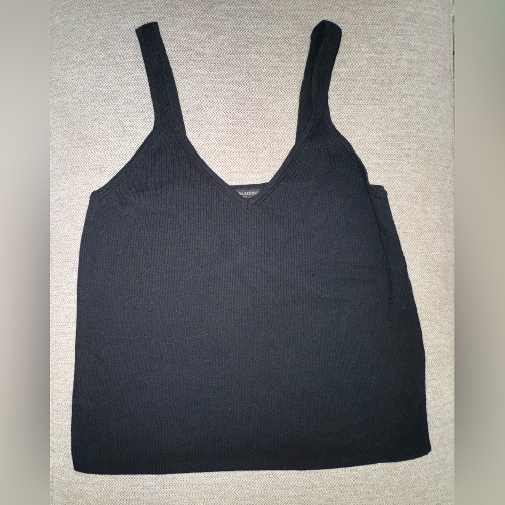 Banana Republic Ribbed Black Knit Tank Top L
